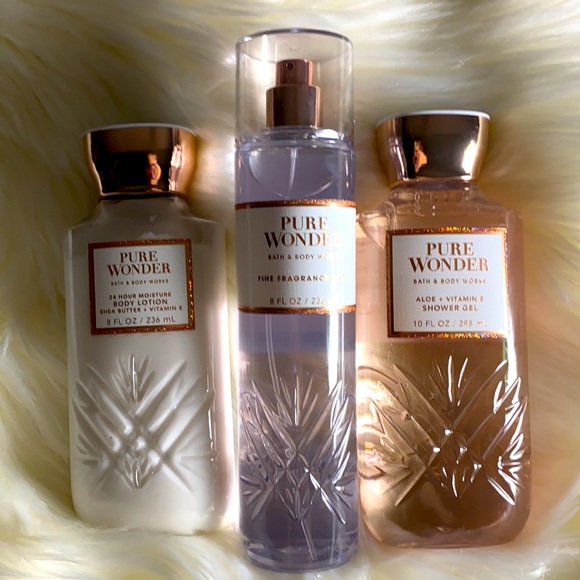 Pure Wonder Body Care Set 3 PC - Picture 2 of 12